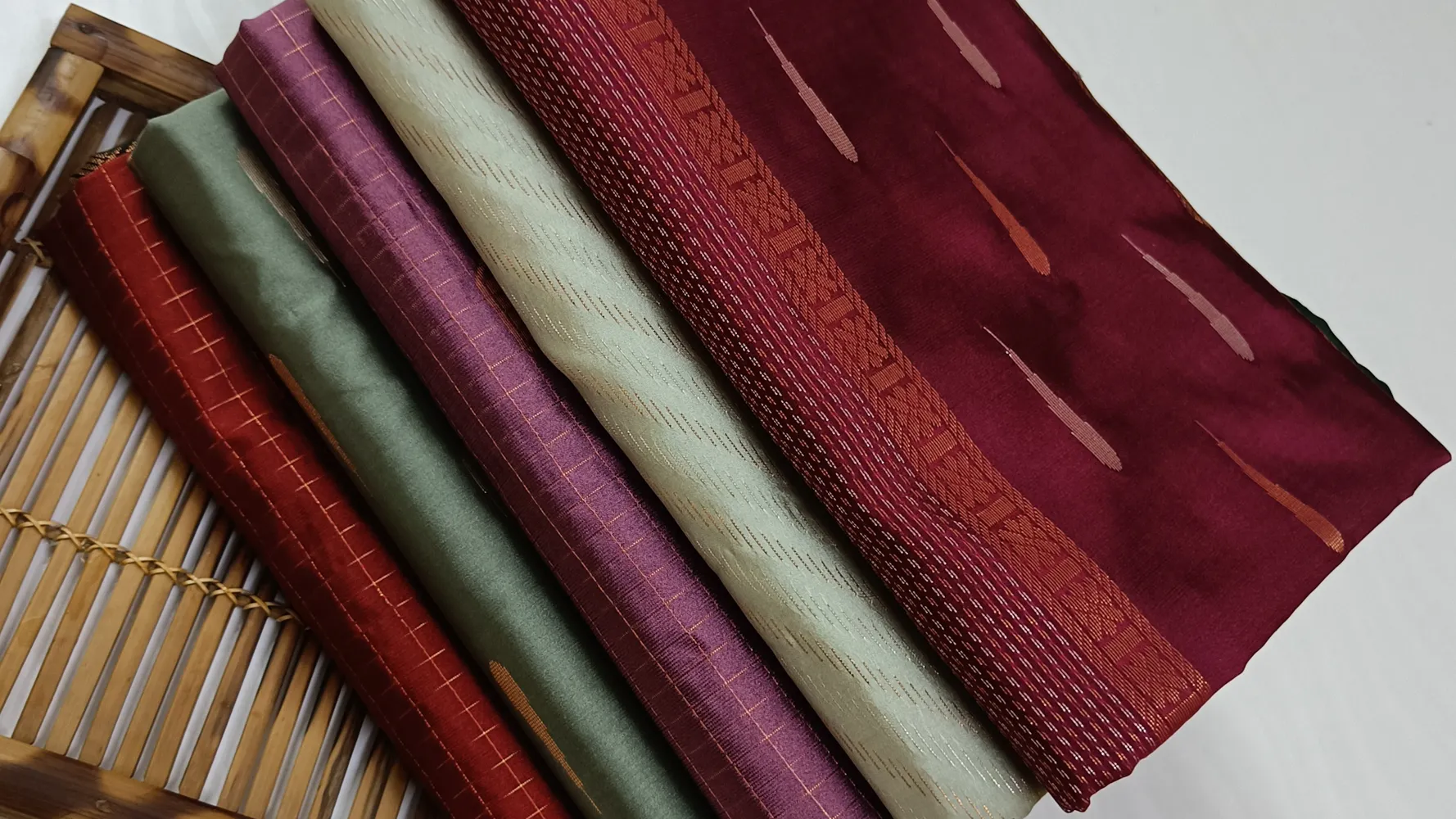 Aganayaa Saree Studio